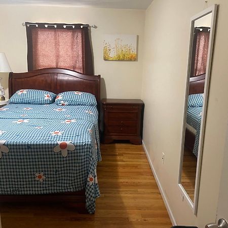 Peculiar D At 62 1St Street Apartment Нюарк Екстериор снимка