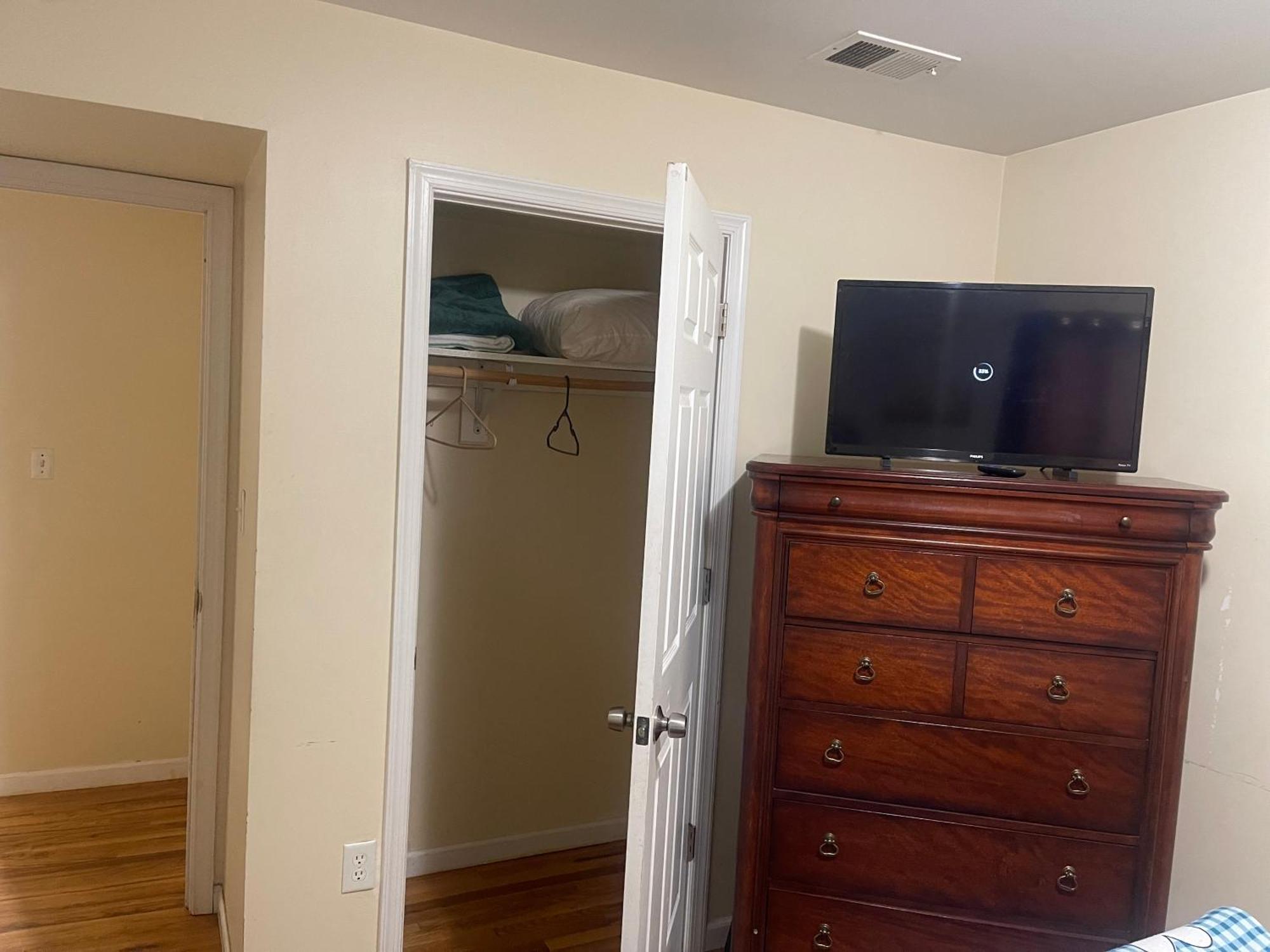 Peculiar D At 62 1St Street Apartment Нюарк Екстериор снимка